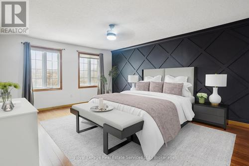 68 Kent Street, Cambridge, ON - Indoor Photo Showing Bedroom