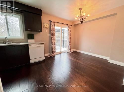 68 Yorkville Drive, Clarington, ON - Indoor Photo Showing Kitchen With Double Sink