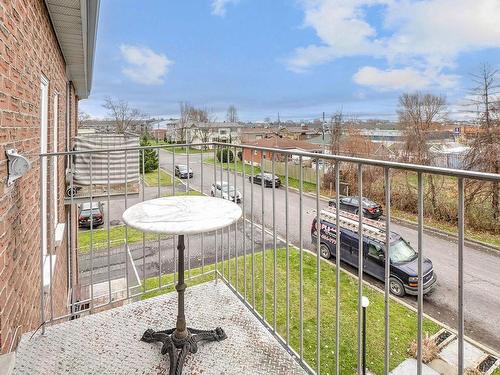 Balcon - 290 Place De Poitiers, Saint-Jean-Sur-Richelieu, QC - Outdoor