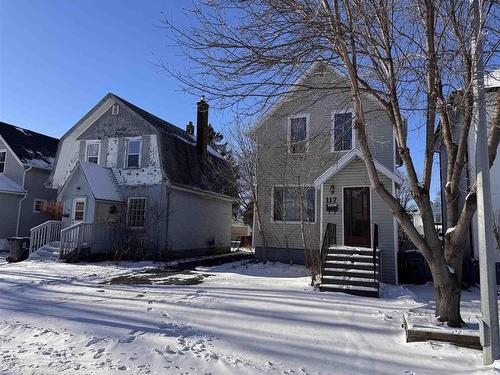 117 Harold St. S., Thunder Bay, ON - Outdoor With Facade