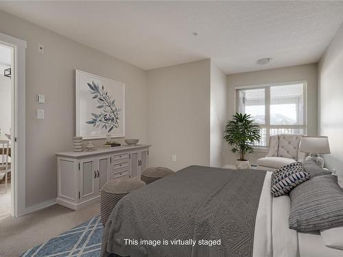 410-5670 Edgewater Lane, Nanaimo, BC - Indoor Photo Showing Bedroom