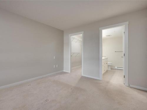 410-5670 Edgewater Lane, Nanaimo, BC - Indoor Photo Showing Other Room