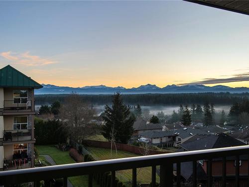 413-280 Dogwood St South, Campbell River, BC - Outdoor With View