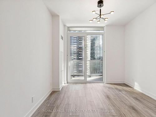 1902-108 Peter St, Toronto, ON - Indoor Photo Showing Other Room