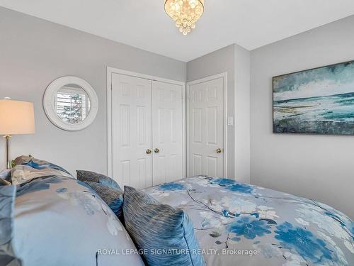 23 Shamokin Dr, Toronto, ON - Indoor Photo Showing Bedroom