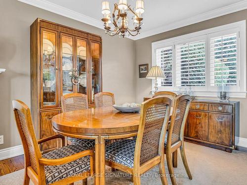 23 Shamokin Dr, Toronto, ON - Indoor Photo Showing Dining Room