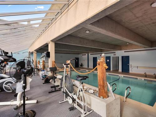 310-10459 Resthaven Dr, Sidney, BC - Indoor Photo Showing Gym Room