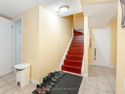 991 Rambleberry Ave, Pickering, ON - Indoor Photo Showing Other Room