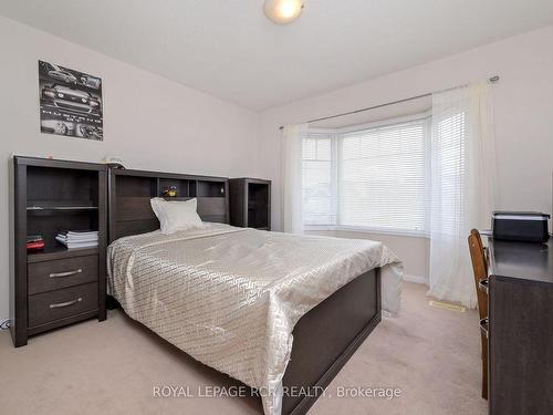 Upper-62 Ferris Lane, New Tecumseth, ON - Indoor Photo Showing Bedroom