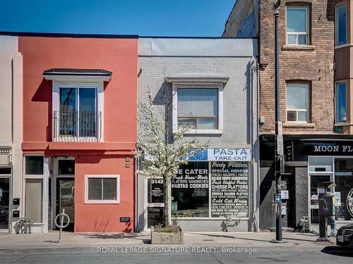 3142 Dundas St W, Toronto, ON 