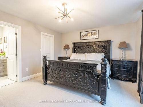 41 Amelia St, Port Colborne, ON - Indoor Photo Showing Bedroom