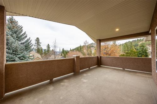 2090 Bowron Street, Kelowna, BC - Outdoor With Deck Patio Veranda With Exterior