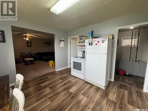 608 2Nd Avenue E, Buchanan, SK - Indoor Photo Showing Kitchen