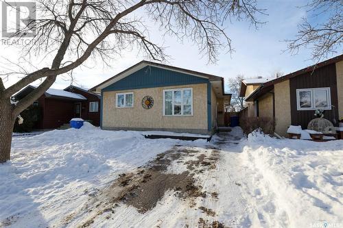 26 Carter Crescent, Regina, SK - Outdoor