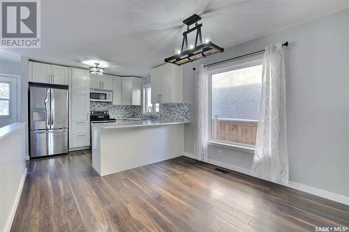 26 Carter Crescent, Regina, SK - Indoor Photo Showing Kitchen With Upgraded Kitchen