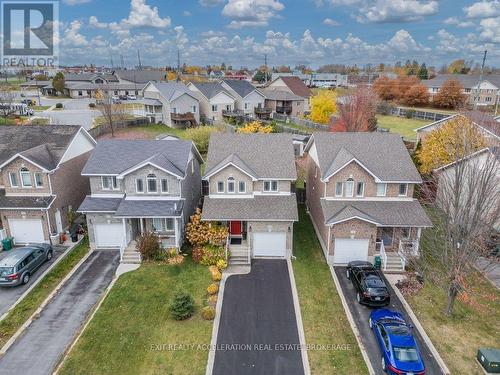 1209 Pixley Place, Kingston (East Gardiners Rd), ON - Outdoor With Facade