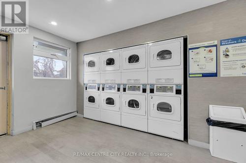 1002 - 583 Mornington Avenue, London, ON - Indoor Photo Showing Laundry Room