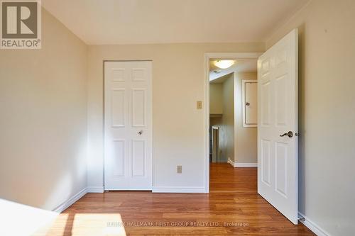 1207 Erinlea Avenue, Oshawa, ON - Indoor Photo Showing Other Room