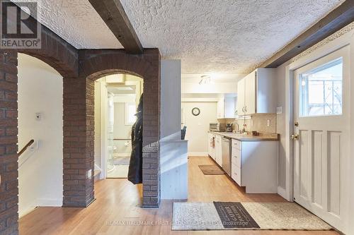 1207 Erinlea Avenue, Oshawa, ON - Indoor Photo Showing Kitchen