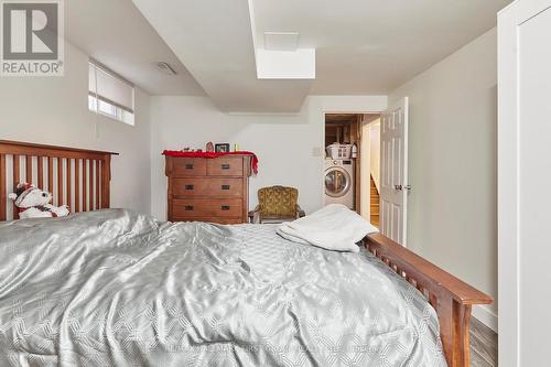 1207 Erinlea Avenue, Oshawa, ON - Indoor Photo Showing Bedroom