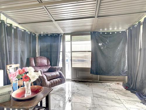 Solarium - 220 Carré Chopin, Saint-Jean-Sur-Richelieu, QC - 