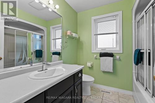 6019 Andrea Drive, Niagara Falls (218 - West Wood), ON - Indoor Photo Showing Bathroom