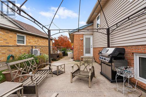 6019 Andrea Drive, Niagara Falls (218 - West Wood), ON - Outdoor With Deck Patio Veranda With Exterior