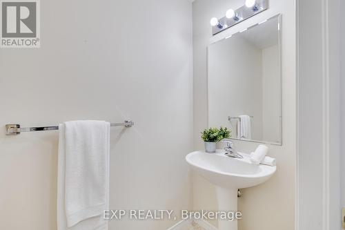 24B - 931 Glasgow Street, Kitchener, ON - Indoor Photo Showing Bathroom