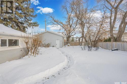 2417 Clarence Avenue S, Saskatoon, SK - Outdoor