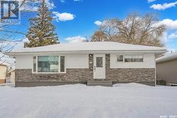 2417 Clarence AVENUE S  Saskatoon, SK S7J 3L8