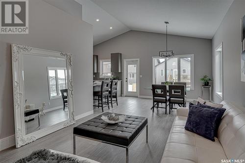 202 Kostiuk Crescent, Saskatoon, SK - Indoor Photo Showing Living Room