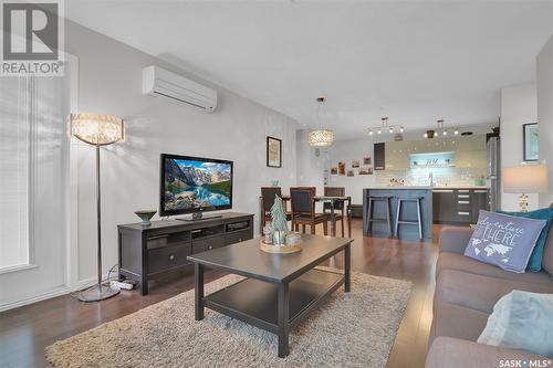 205 1640 Dakota Drive, Regina, SK - Indoor Photo Showing Living Room