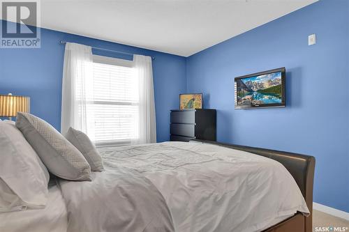 205 1640 Dakota Drive, Regina, SK - Indoor Photo Showing Bedroom