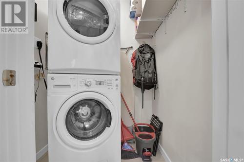 205 1640 Dakota Drive, Regina, SK - Indoor Photo Showing Laundry Room