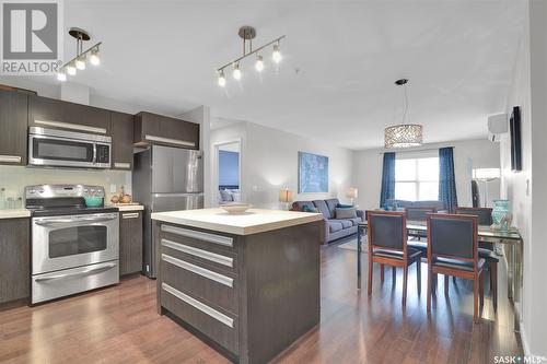 205 1640 Dakota Drive, Regina, SK - Indoor Photo Showing Kitchen