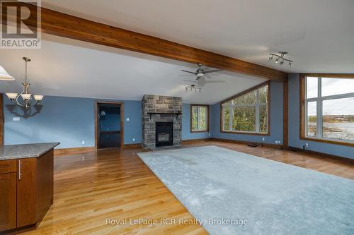 123 Lakeview Road, Grey Highlands, ON - Indoor Photo Showing Living Room With Fireplace