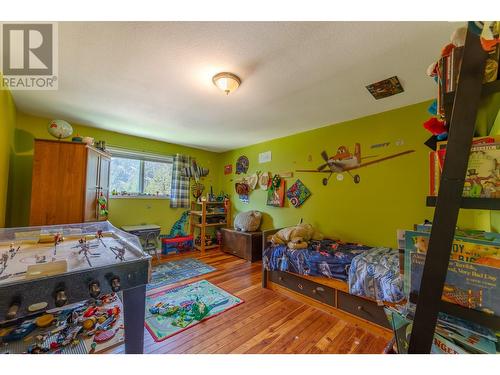 232 Farleigh Lake Road, Penticton, BC - Indoor Photo Showing Bedroom