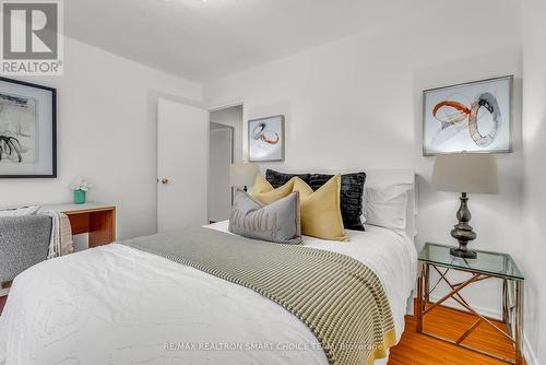 403 - 177 Linus Road, Toronto, ON - Indoor Photo Showing Bedroom