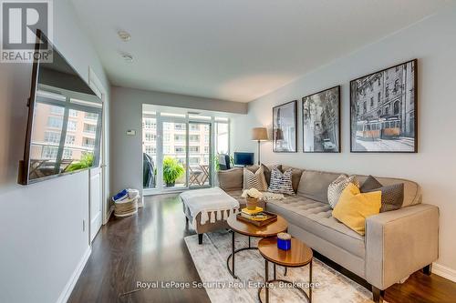 709 - 85 East Liberty Street, Toronto, ON - Indoor Photo Showing Living Room