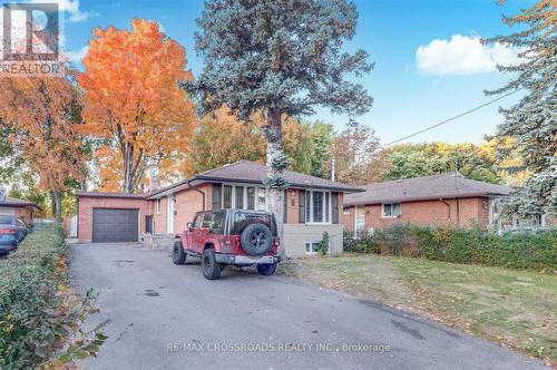 64 Chandler Drive, Toronto, ON - Outdoor