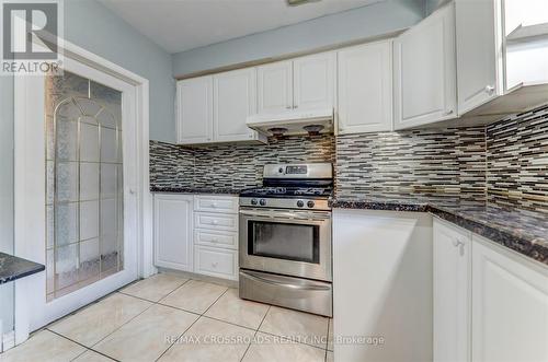 64 Chandler Drive, Toronto, ON - Indoor Photo Showing Kitchen With Upgraded Kitchen