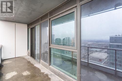 3801 - 7890 Jane Street, Vaughan, ON - Outdoor With Exterior