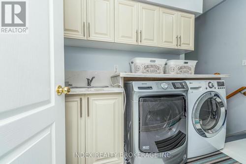 54 Brasswinds Court, Vaughan, ON - Indoor Photo Showing Laundry Room