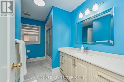 54 Brasswinds Court, Vaughan, ON - Indoor Photo Showing Bathroom