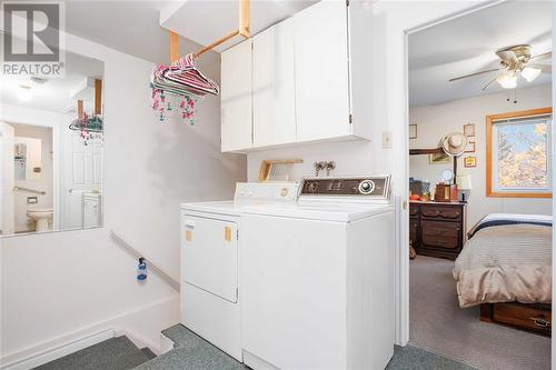 27 Turner Drive Unit# 34, Sarnia, ON - Indoor Photo Showing Laundry Room