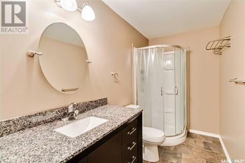 115 Victor Heights, Dalmeny, SK - Indoor Photo Showing Bathroom