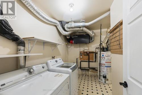 1041 Springfield Drive, Kingston (City Southwest), ON - Indoor Photo Showing Laundry Room