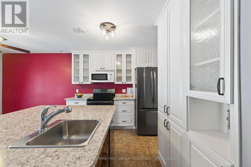 1041 Springfield Drive, Kingston (City Southwest), ON - Indoor Photo Showing Kitchen