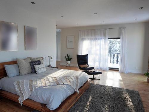 Master bedroom - B-78 Ch. Des Lacs, Lac-Beauport, QC - Indoor Photo Showing Bedroom