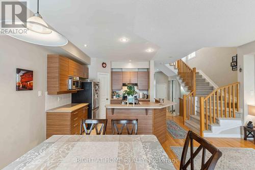 300 Cooks Mill Crescent, Ottawa, ON - Indoor Photo Showing Dining Room